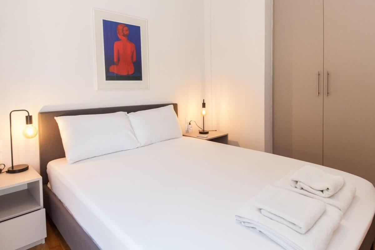 Apartment Exarhia Silver Moon With Acropolis View *