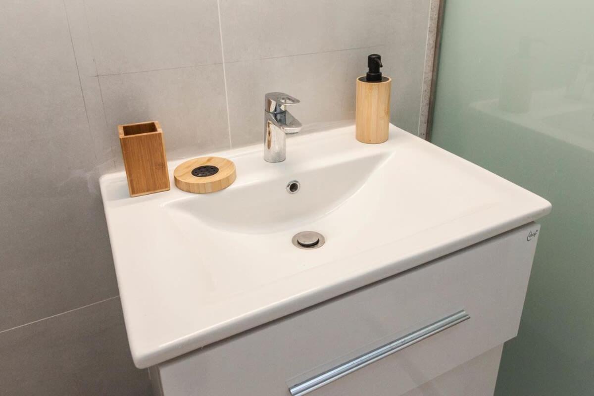 Exarhia Silver Moon With Acropolis View Apartment *