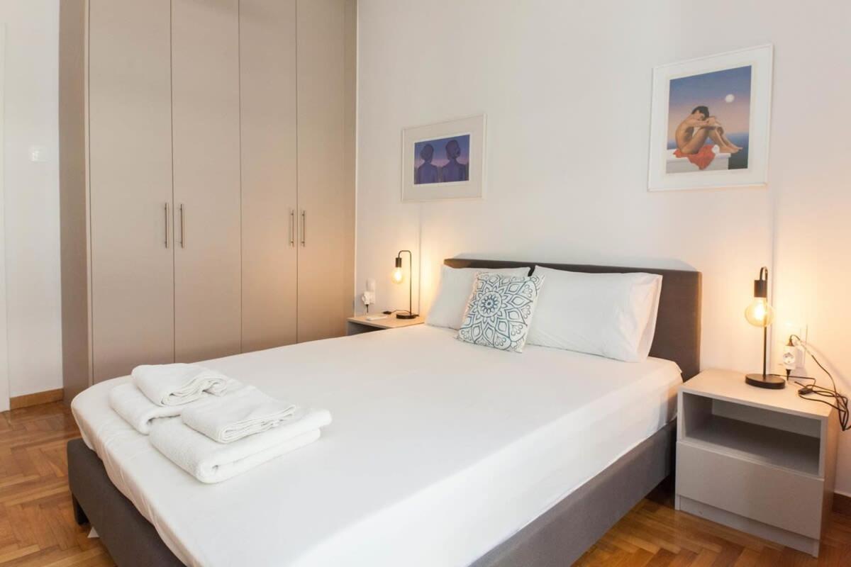 Apartment Exarhia Silver Moon With Acropolis View Athens