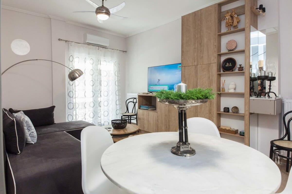 Apartment Exarhia Silver Moon With Acropolis View Athens